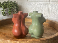 Load image into Gallery viewer, Curvaceous Lady Statue